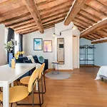 Mimosa- Loft Elegante Con Terrazza Nel Centro Di Siena